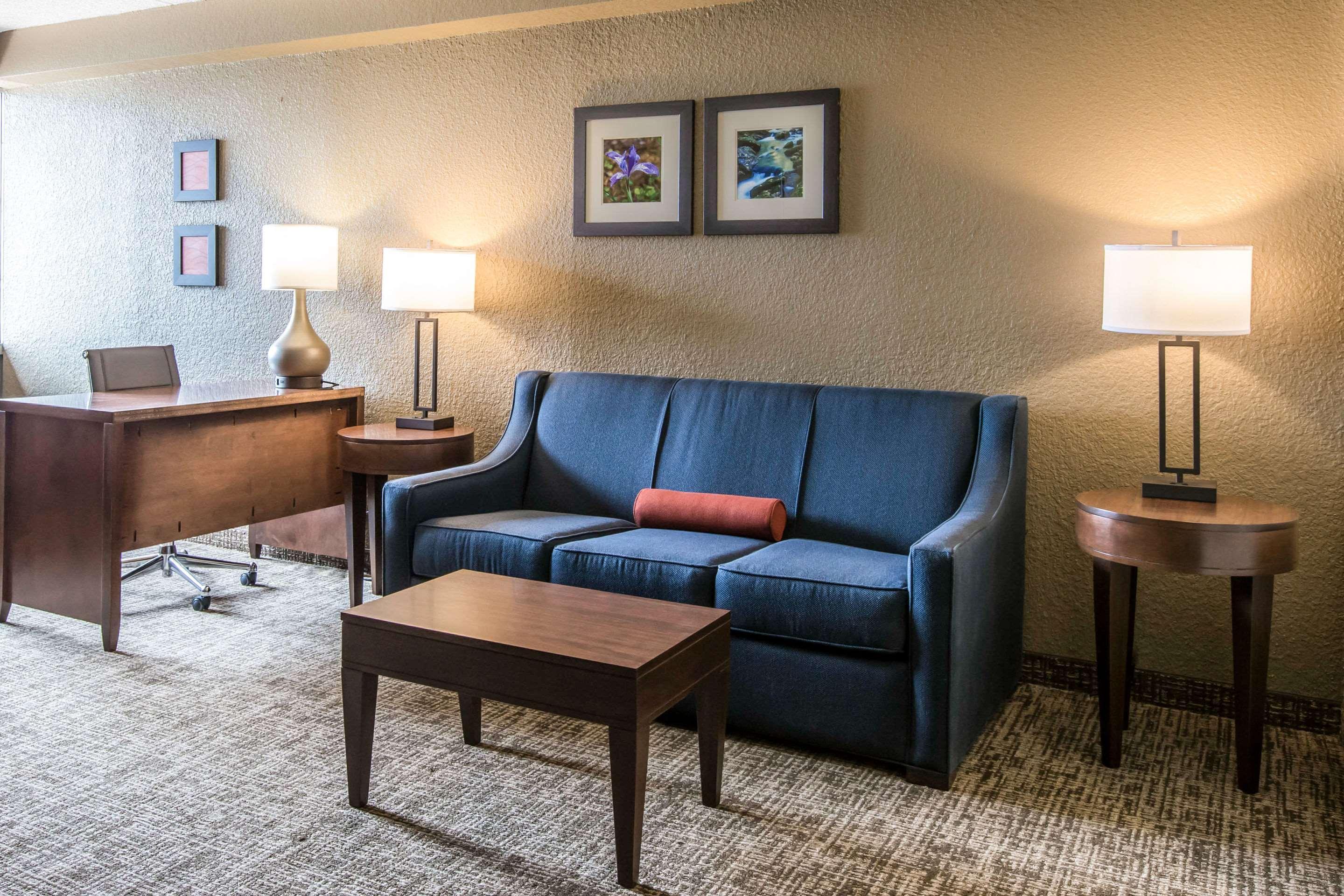 Comfort Inn & Suites Knoxville West Exteriör bild